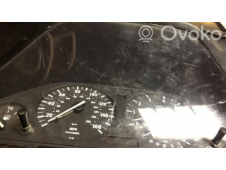 Přístrojová deska  BMW 5 E34 1988 62118359204  
