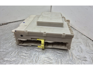 Блок предохранителей 8273030B61, 703290009   Lexus GS 300 350 430 450H    