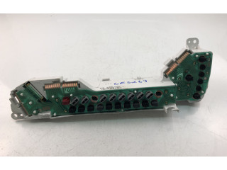 Дисплей    8395028082   Toyota Previa (XR50) III