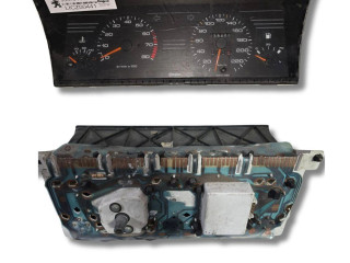 Přístrojová deska  Peugeot 405 2000 9607811480  
