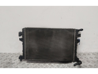 Vstřikovací lišta 5Q0121251EJ   Audi A3 S3 8V    CXSA 