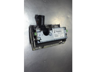 Экран/ дисплей / маленький экран 8V0857273P   Audi RS3