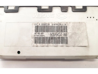 Дисплей    96564645XT, 216543008   Peugeot Partner