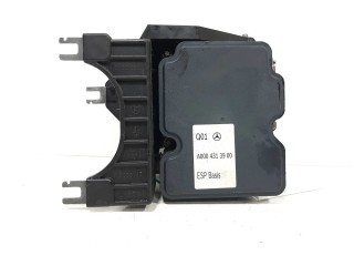 Интеркулер  A0004313900, 0265255979   Mercedes-Benz GLA W156 