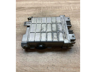 Řídící jednotka 893907404PA, 0261200242   Audi 80 90 B3 1986