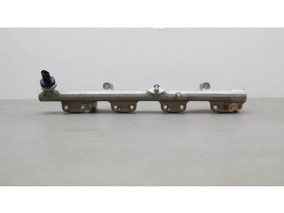 Vstřikovací lišta 7639979   BMW X1 F48 F49  pro benzínový motor 2.0  