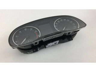 Přístrojová deska  Skoda Fabia Mk3 (NJ) 2016 6V0920740C, W1757  