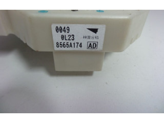Блок предохранителей  00490L23, 00490L23   Mitsubishi Colt    