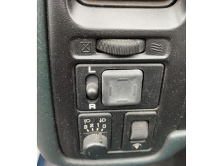 Zpětné zrcátko  Nissan Primera 1998    