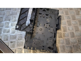 Блок предохранителей 7L0937548C   Audi Q7 4L    