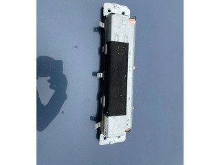 Подушка безопасности для колен P031351335, 1T173000095058   Volvo XC60