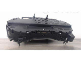 Přístrojová deska  Mercedes-Benz A W176 2015 1769002503, 1769002503  