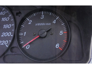 Přístrojová deska  Mazda Premacy 2000 WHCB16C, WHCB16C  