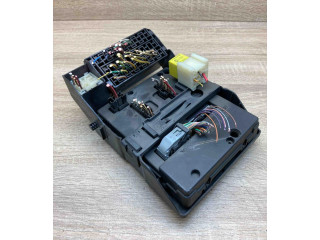 Блок предохранителей 7703297929, 1096033G   Renault Megane I    