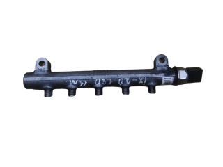 Vstřikovací lišta 314002A700, 9307Z528A   Hyundai ix20  pro naftový motor 1.4  