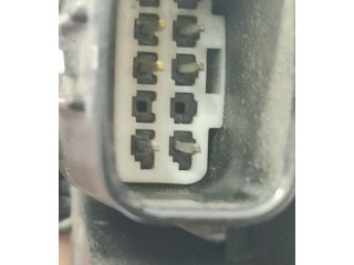 Vstřikovací lišta 8945833041, 82125K0030A   Toyota Yaris XP210     