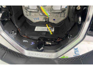 Volant Peugeot 3008 II 2020 98105487AU, 34199117E  