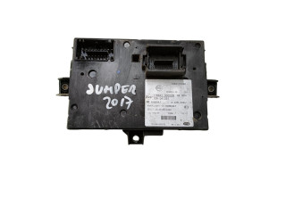 Блок предохранителей 1384105080   Citroen Jumper    