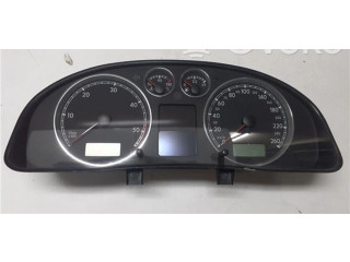 Панель приборов 3B0920827A   Volkswagen PASSAT B5.5       