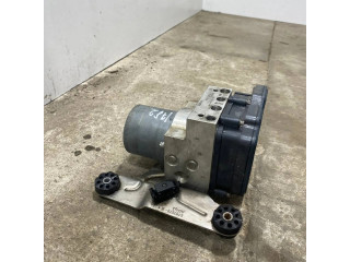 Блок управления АБС 6865860   BMW 7 F01 F02 F03 F04
