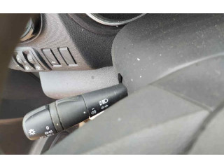 Ручка стеклоочистителей 255677302R   Renault Trafic I