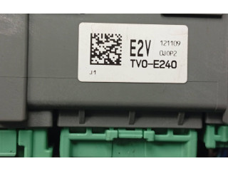 Блок предохранителей  E2VTV0E240, 7002612011   Honda Civic IX    