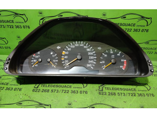 Přístrojová deska  Mercedes-Benz E W210 1998 2105409647  