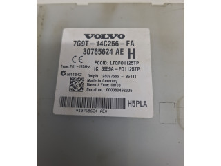   Pojistková skříňka 30765624   Volvo V70 2009