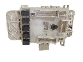 Pojistková skříňka Řídící jednotka BSM 8198050030, 0665004650   Toyota RAV 4 (XA10) 2002