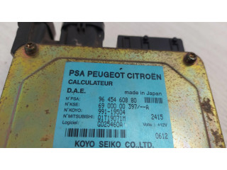 Блок управления 9645460880, 6900000397   Citroen C3