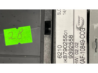 Přístrojová deska  BMW 5 G30 G31 2018 9392558, K879025501  
