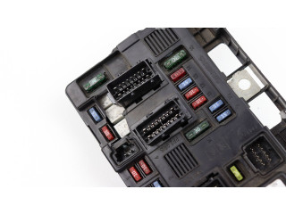 Поршень Блок предохранителей 8HZ 9650618380, T118470004M  Peugeot 1007  