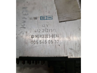 Řídící jednotka 0055450532, 41221211   Mercedes-Benz E W124 1990