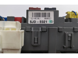 Блок предохранителей  38650SJDE02, G8D660HLA   Honda FR-V    
