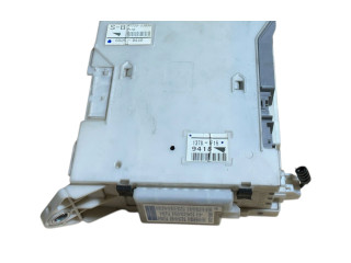   Pojistková skříňka 8273053050, 6G250440   Lexus  220D-250-350 2011