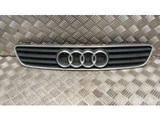 Верхняя решётка Audi A3 S3 8L 1996-2003 года 8L0807683      