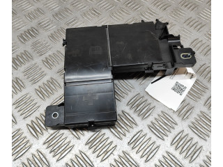   Pojistková skříňka 32359475   Volvo XC40 2024