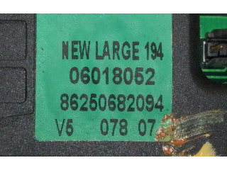 Vstřikovací lišta 86250682094, 06018052   Fiat Croma    939A1000 
