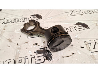 Píst    BMW 5 E39  pro naftový motor 2.5  