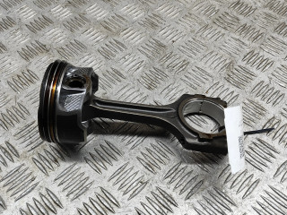  Поршень  FR3Z6108A, CR3Z6200B  Ford Mustang VI для бензинового двигателя 5.0