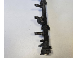 Магистральная трубка топлива 032133319A   Volkswagen  Polo III 6N 6N2 6NF  1995 - 2001 года