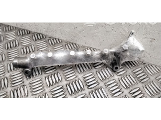 Vstřikovací lišta 31303612   Volvo V70    D4204T5 
