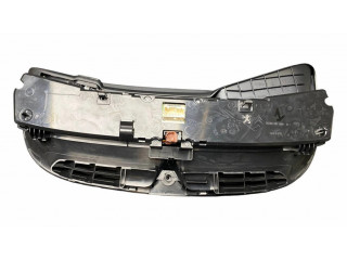 Панель приборов 555002081400, 555002081900   Citroen C3 Picasso       