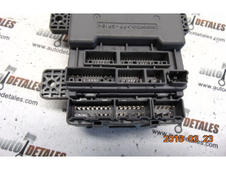 Блок предохранителей 37842RN   Honda Civic    