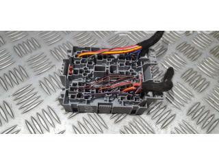   Pojistková skříňka 7L0937503A, 7L0937503A   Volkswagen Touareg  2003