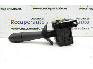 Переключатель дворников    Renault Sandero I