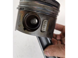  Поршень с шатуном OM646.980   Mercedes-Benz Vito Viano W639  