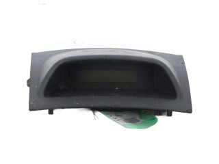 Дисплей    8200755120   Renault Megane II