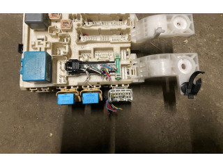 Pojistková skříňka Řídící jednotka BSM 8273052371, 5J191502   Toyota Yaris 2007