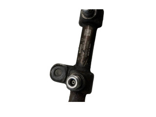 Vstřikovací lišta 2381033030, 110317056136   Toyota Yaris     